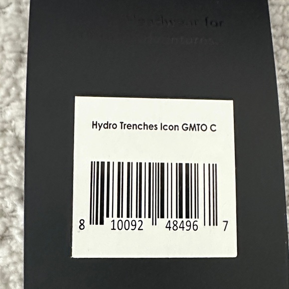 Stylish Black and Gray Cap with Pattern - Picture 4 of 4